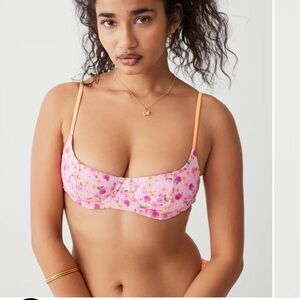 Frankie‘s underwire balconette cola top in Queens bath, medium ￼NWT